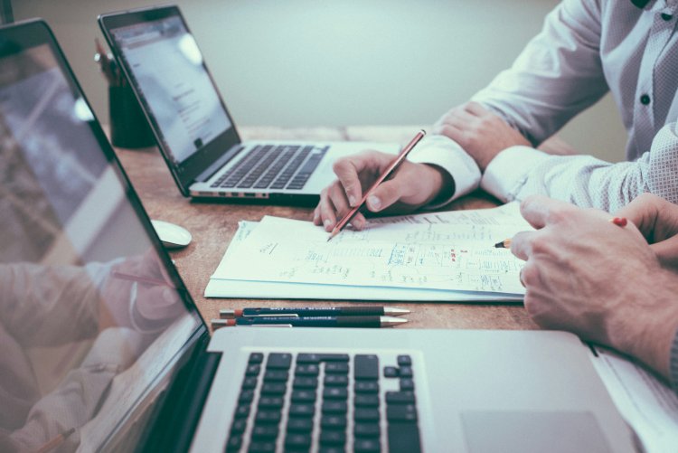 Risk vs Return What Every New Investor Must Know in 2025