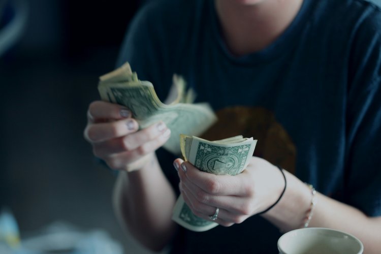 How to Create a Monthly Budget That Actually Works