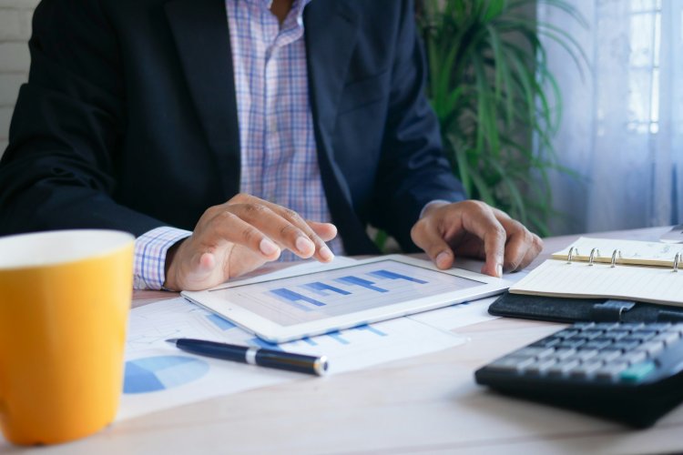 What Is DeFi? How Decentralized Finance Works Explained Simply
